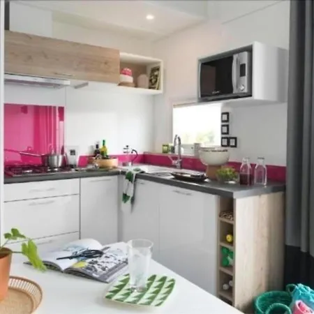 Nettes In Mit Sauna, Grill Und Whirlpool Holiday home *